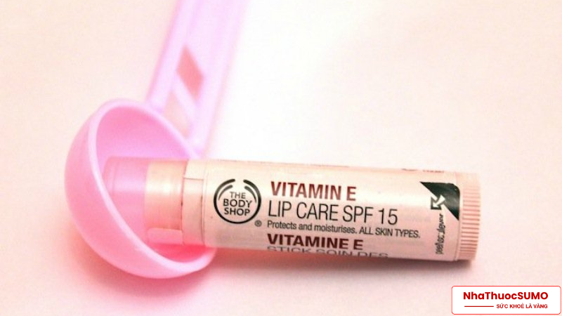 The body shop vitamin E lip treatment