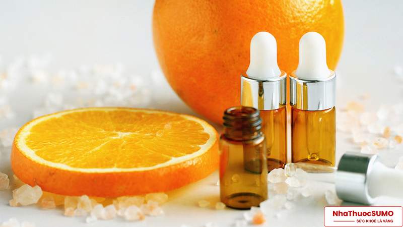 Serum Vitamin C có thể bị biến tính nếu tiếp xúc lâu với không khí, ánh sáng và nhiệt độ