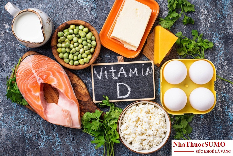 Vitamin D có nhiều trong các loại thực phẩm như phô mai, trứng, sữa