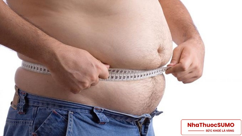 Mỡ bụng tăng nhanh là một trong các dấu hiệu của mãn dục nam giới