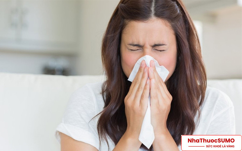Nếu bị viêm mũi dị ứng thì Momex Nasal Spray có thể hỗ trợ điều trị rất hiệu quả
