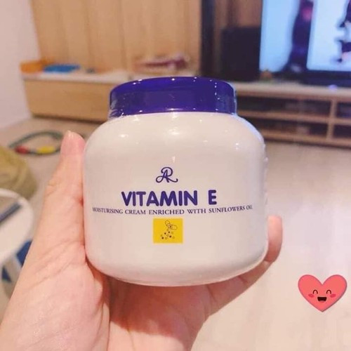 Kem dưỡng ẩm Vitamin E Aron Thailand