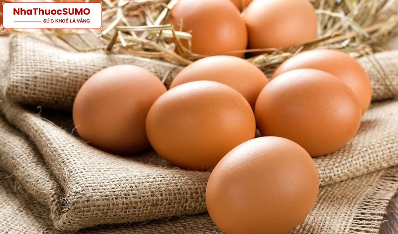 Trứng gà là một trong những thực phẩm quen thuộc, hỗ trợ bổ thận tráng dương