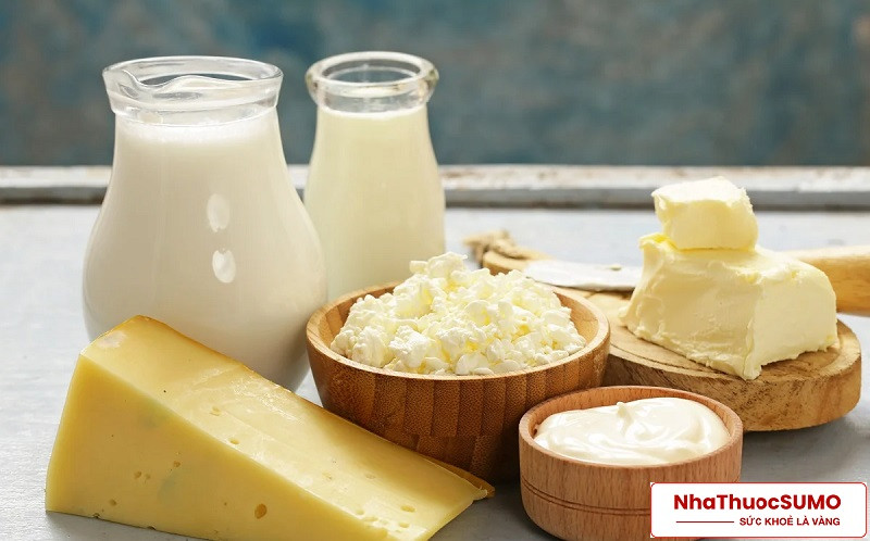 Các sản phẩm từ sữa như phomai, sữa chua có hàm lượng vitamin D khá cao