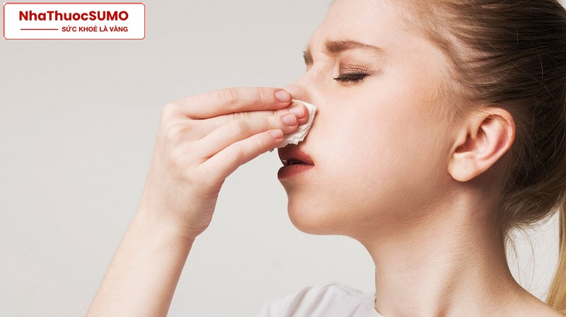 Xisat sẽ giúp loại bỏ gỉ mũi - yếu tố gây tắc mũi, khó thở khi bị viêm mũi, cảm cúm
